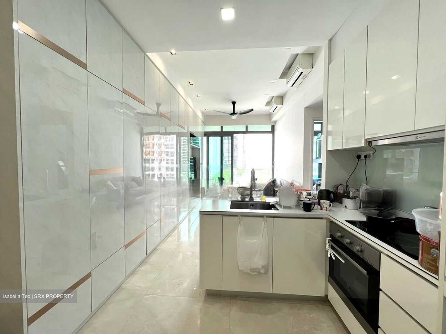 Kingsford . Hillview Peak (D23), Condominium #470469341